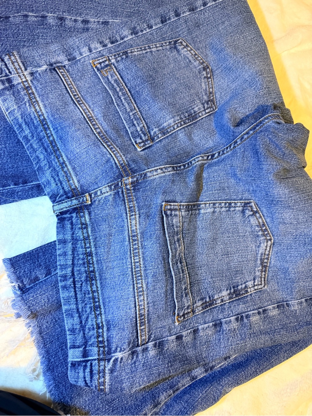 Pilcro Blue Wide-Leg Frayed Hem Jeans - Picture 12 of 12